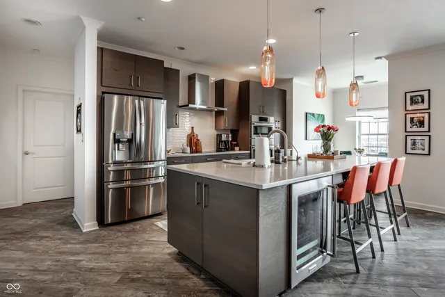 $3,500 | 435 Virginia Avenue, Unit 706, Indianapolis, IN 46203