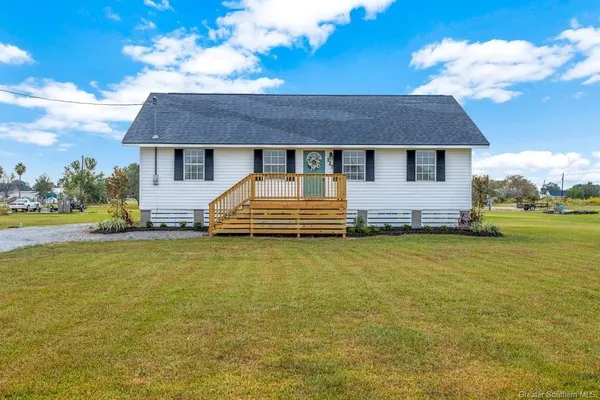 $229,900 | 127 Kathy Road, Lake Charles, LA 70607