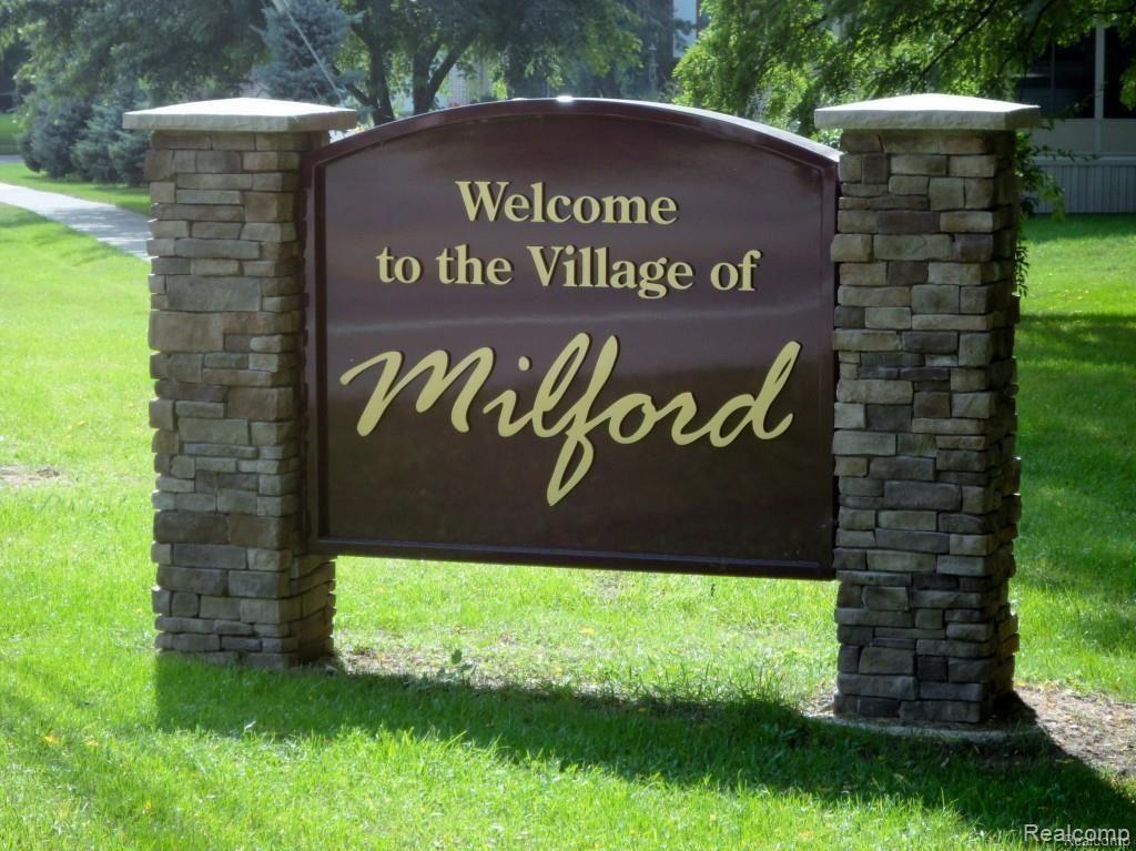 1193 Riverside Street Milford, MI 48381 - Photo 61 of 62 Welcome to Milford!