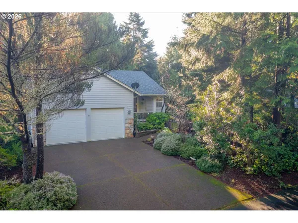 $649,000 | 140 Gull Station, Depoe Bay, OR 97341