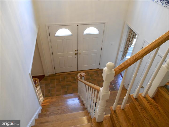 608 Halstead Road Wilmington, DE 19803 - Photo 5 of 20 Foyer