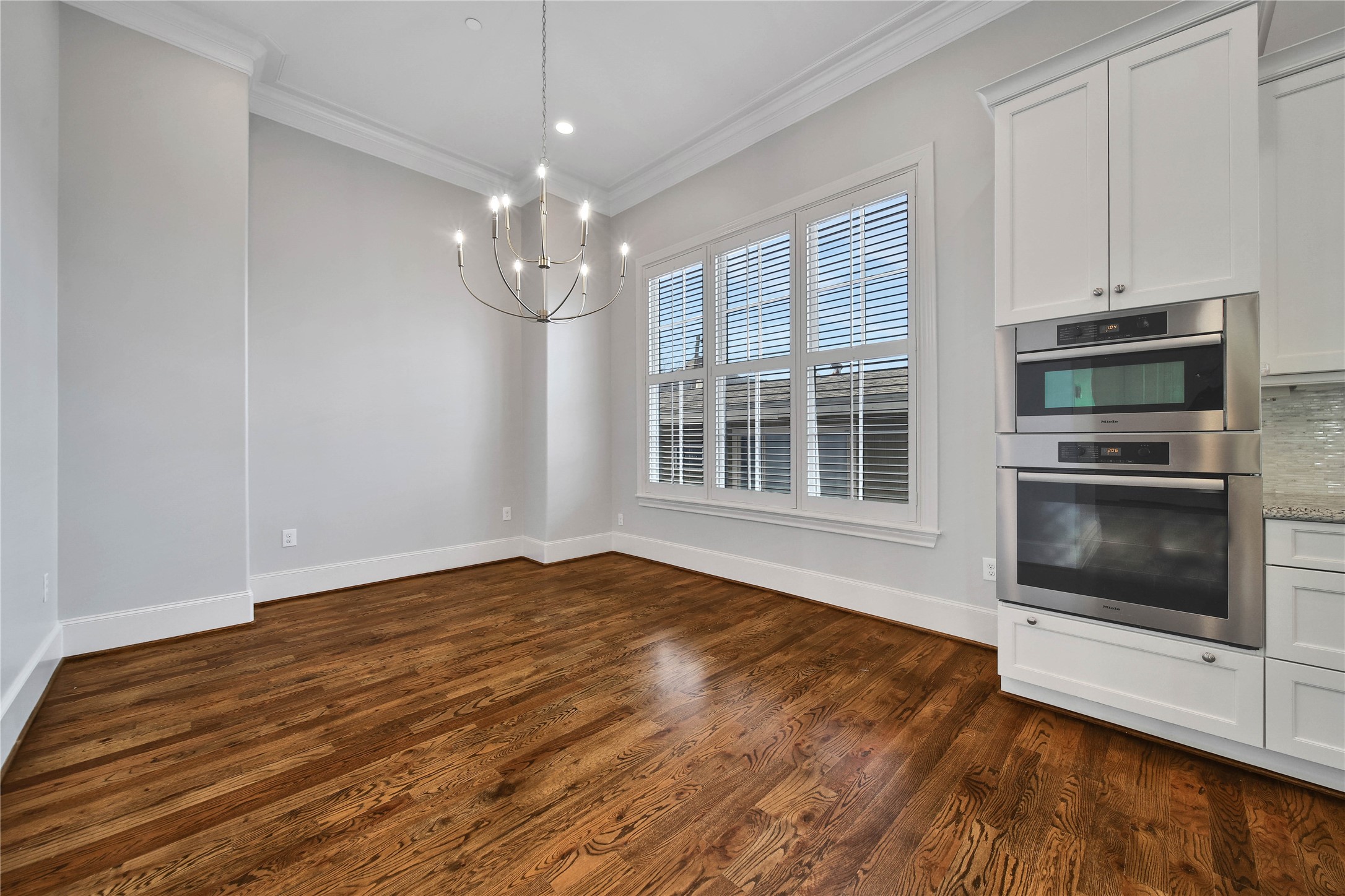 3002 Mid Lane Houston, TX 77027 - Photo 17 of 36