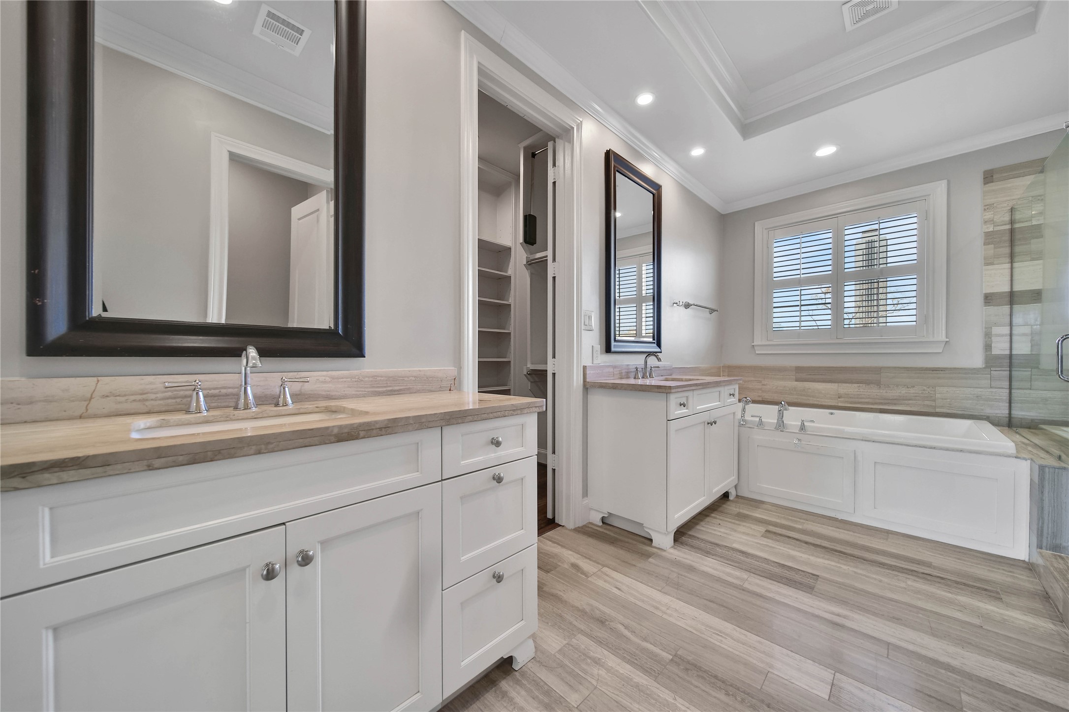 3002 Mid Lane Houston, TX 77027 - Photo 24 of 36