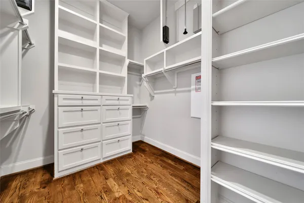 $6,000 | 3002 Mid Lane, Houston, TX 77027