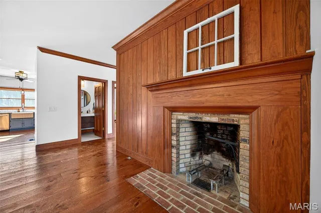 $819,000 | 2 Woodridge Drive, Defiance, MO 63341