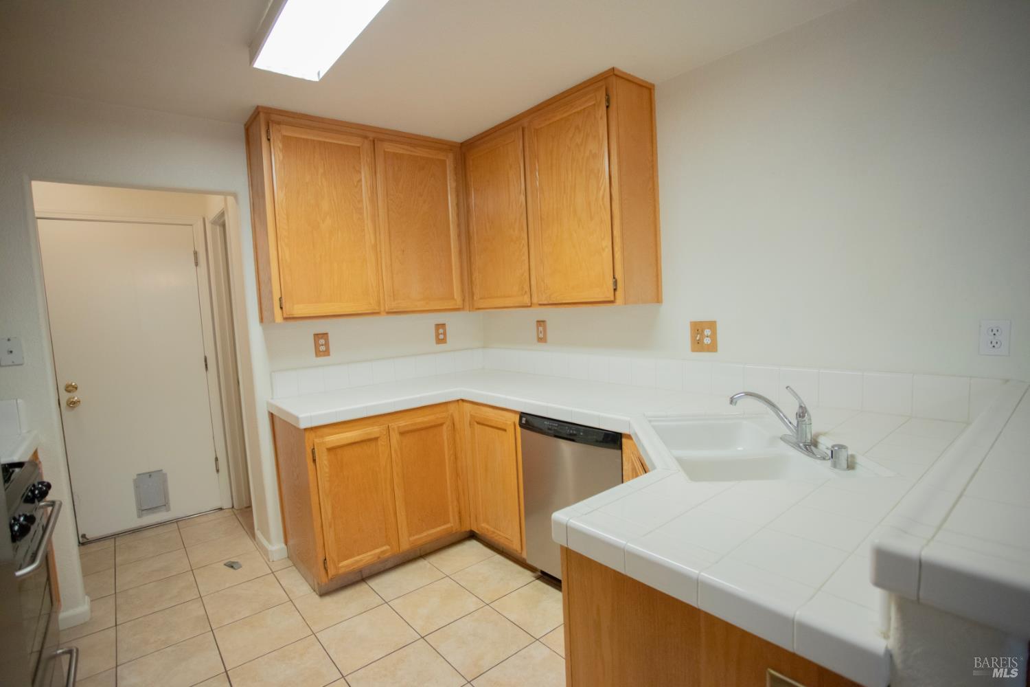 1549 Monarch Place Rohnert Park, CA 94928 - Photo 13 of 31