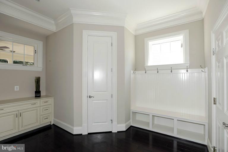 5907 Kirby Road Bethesda, MD 20817 - Photo 16 of 30 MUD ROOM WITH WALK-IN PANTRY & DESK AREA
