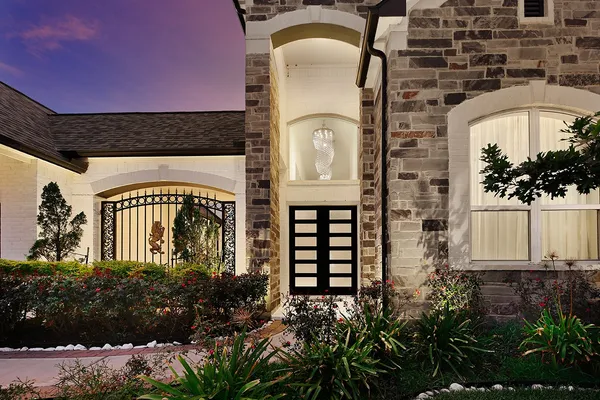 $1,678,000 | 25031 Karacabey Court, The Woodlands, TX 77389