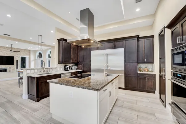 $3,999,999 | 7272 Northwest 62nd Terrace, Parkland, FL 33067