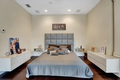 $3,999,999 | 7272 Northwest 62nd Terrace, Parkland, FL 33067