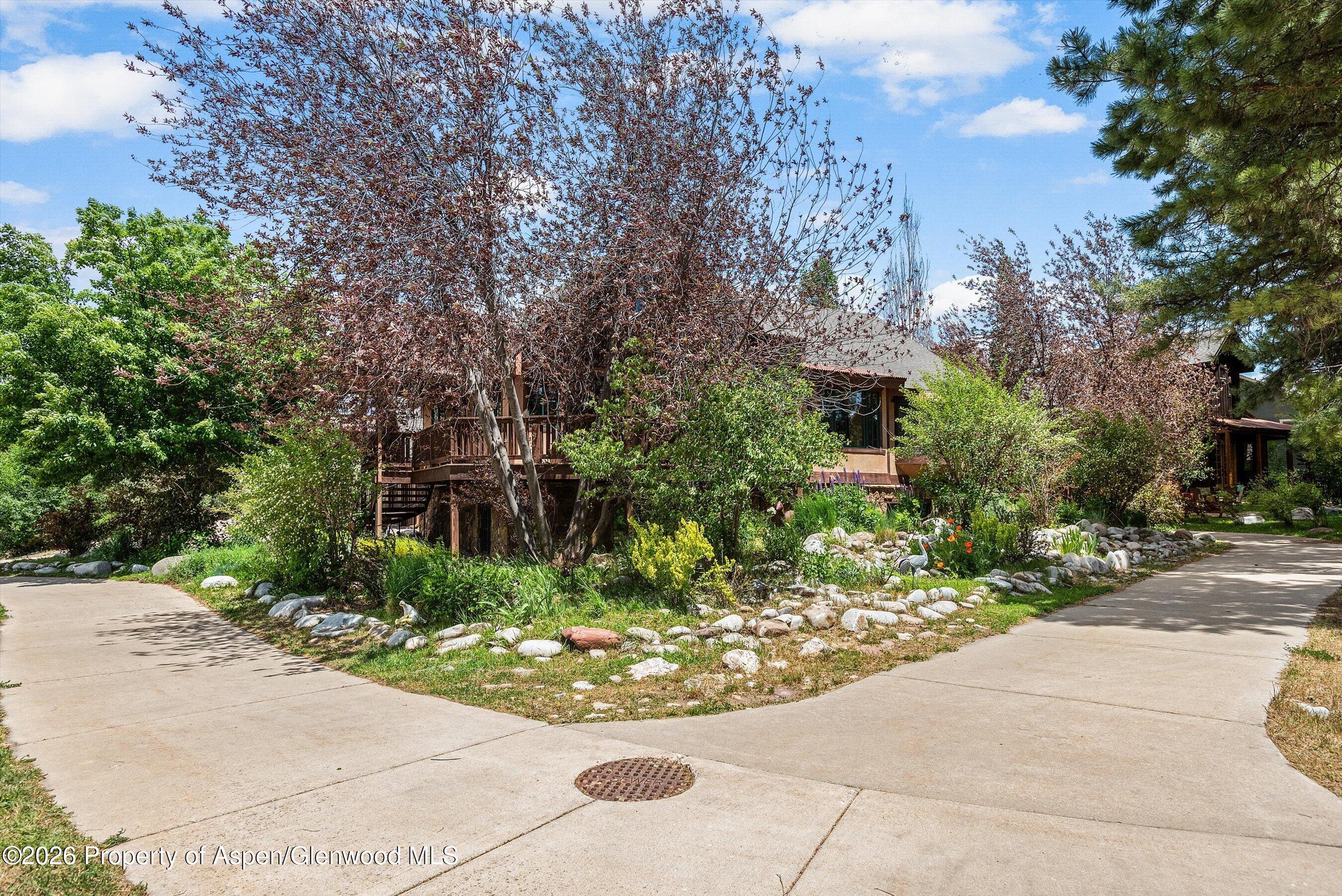 435 Oak Run Road Carbondale, CO 81623 - Photo 6 of 65 05-435OakRunRd_06082026006