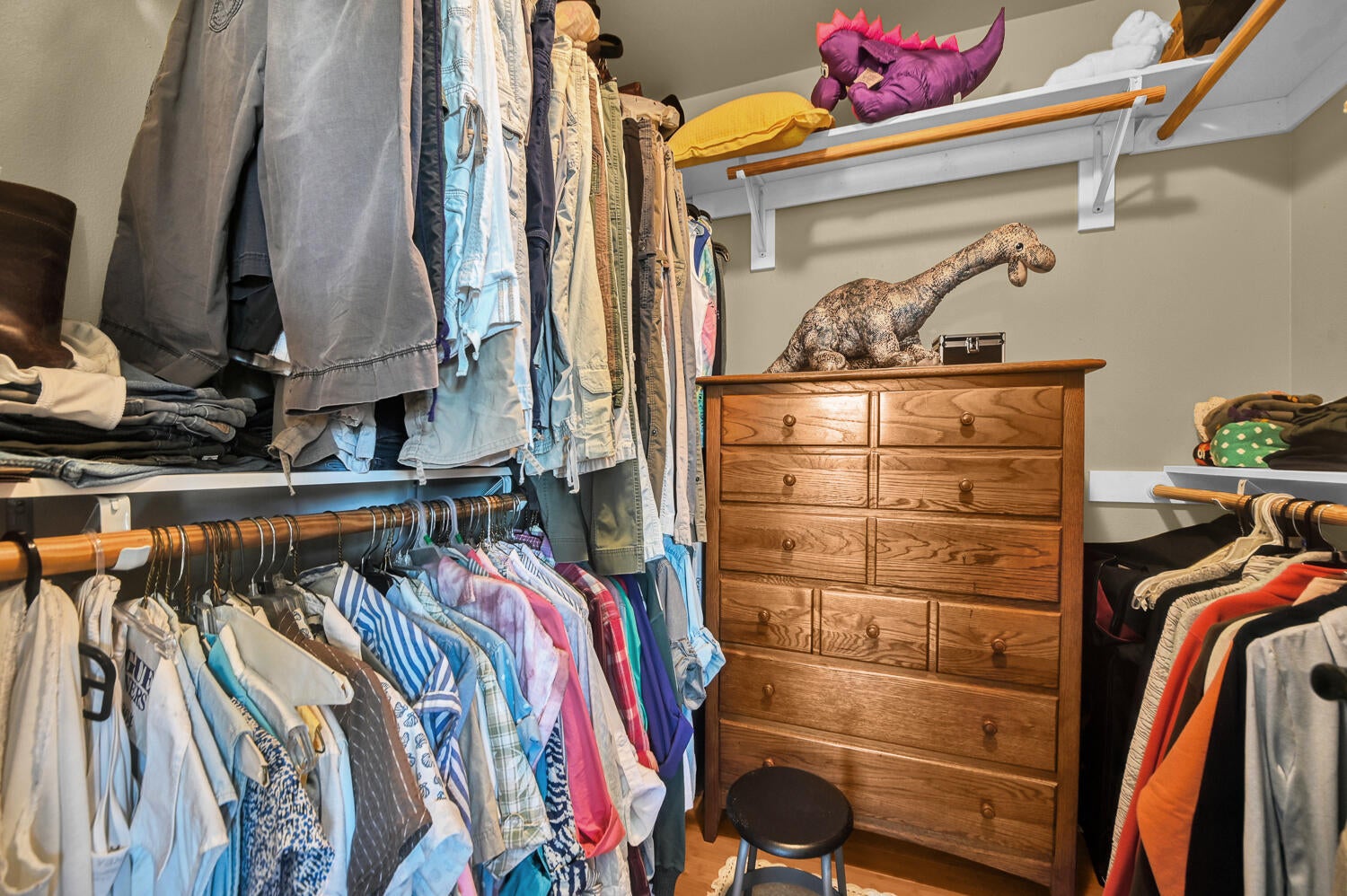 9345 Southwest Old West Road Powell Butte, OR 97753 - Photo 24 of 48 24_walk-in closet