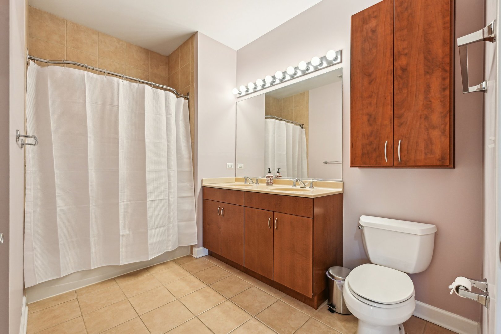 757 West Liberty Street, Unit 307 Chicago, IL 60607 - Photo 15 of 22 Gallery Image 15