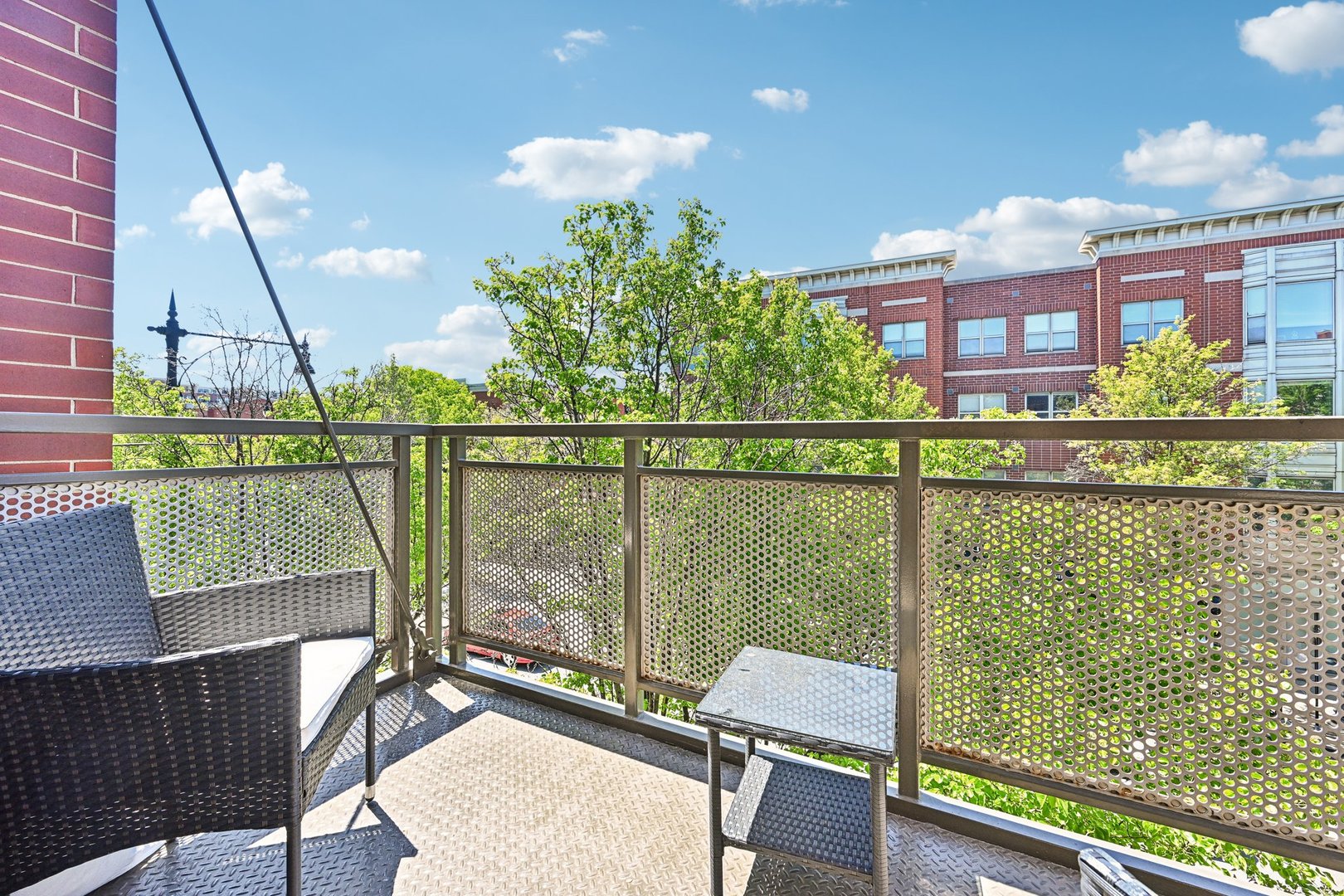 757 West Liberty Street, Unit 307 Chicago, IL 60607 - Photo 18 of 22 Gallery Image 18
