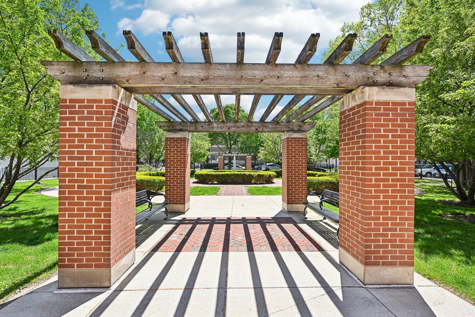 757 West Liberty Street, Unit 307 Chicago, IL 60607 - Photo 2 of 22 Gallery Image 2