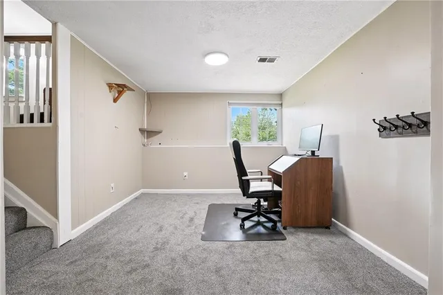 $329,000 | 2066 Powell Road, Cranberry Township, PA 16066