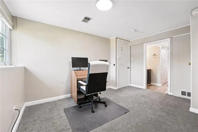 $329,000 | 2066 Powell Road, Cranberry Township, PA 16066