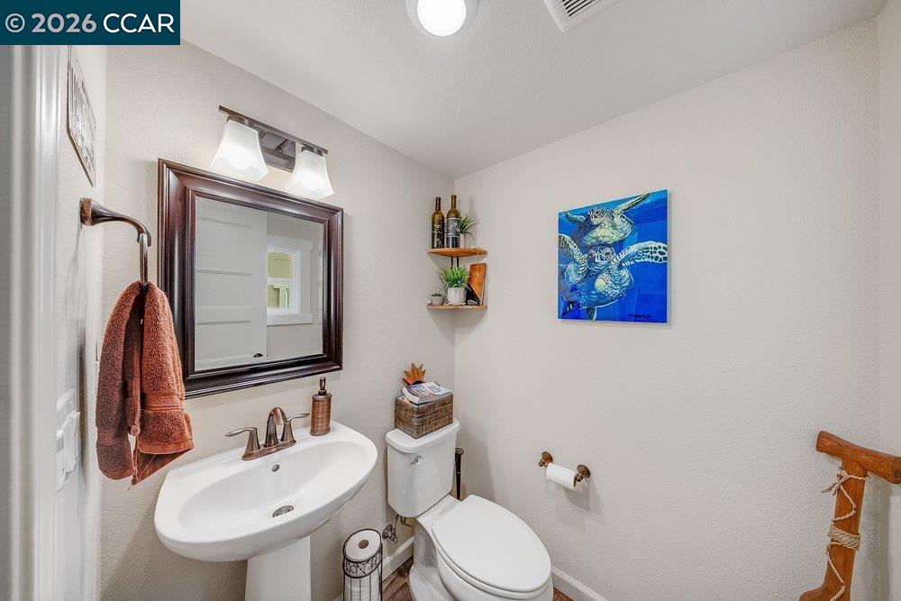 5657 Kelsey Place Rohnert Park, CA 94928 - Photo 18 of 52