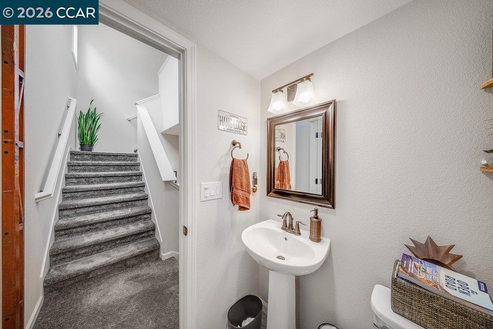 5657 Kelsey Place Rohnert Park, CA 94928 - Photo 20 of 52