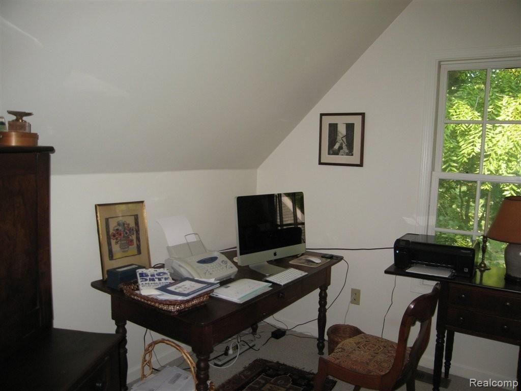 3210 East Sutton Road Dryden, MI 48428 - Photo 22 of 29 OFFICE