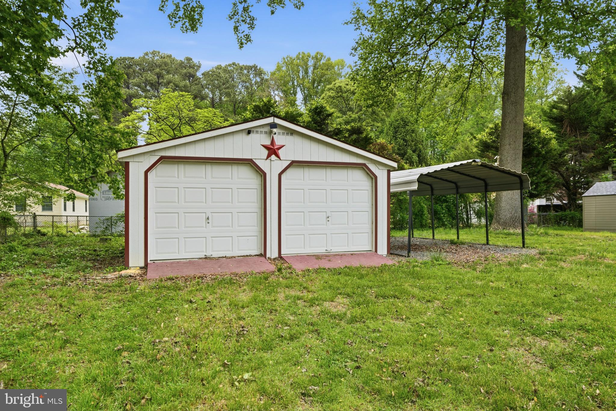 29884 Rooftop Circle Mechanicsville, MD 20659 - Photo 4 of 44 Detached garage