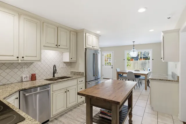 $625,000 | 8378 Drury Lane, Germantown, TN 38139