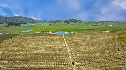 $2,995,000 | 2590 Chileno Valley Road, Petaluma, CA 94952