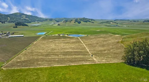 $2,995,000 | 2590 Chileno Valley Road, Petaluma, CA 94952