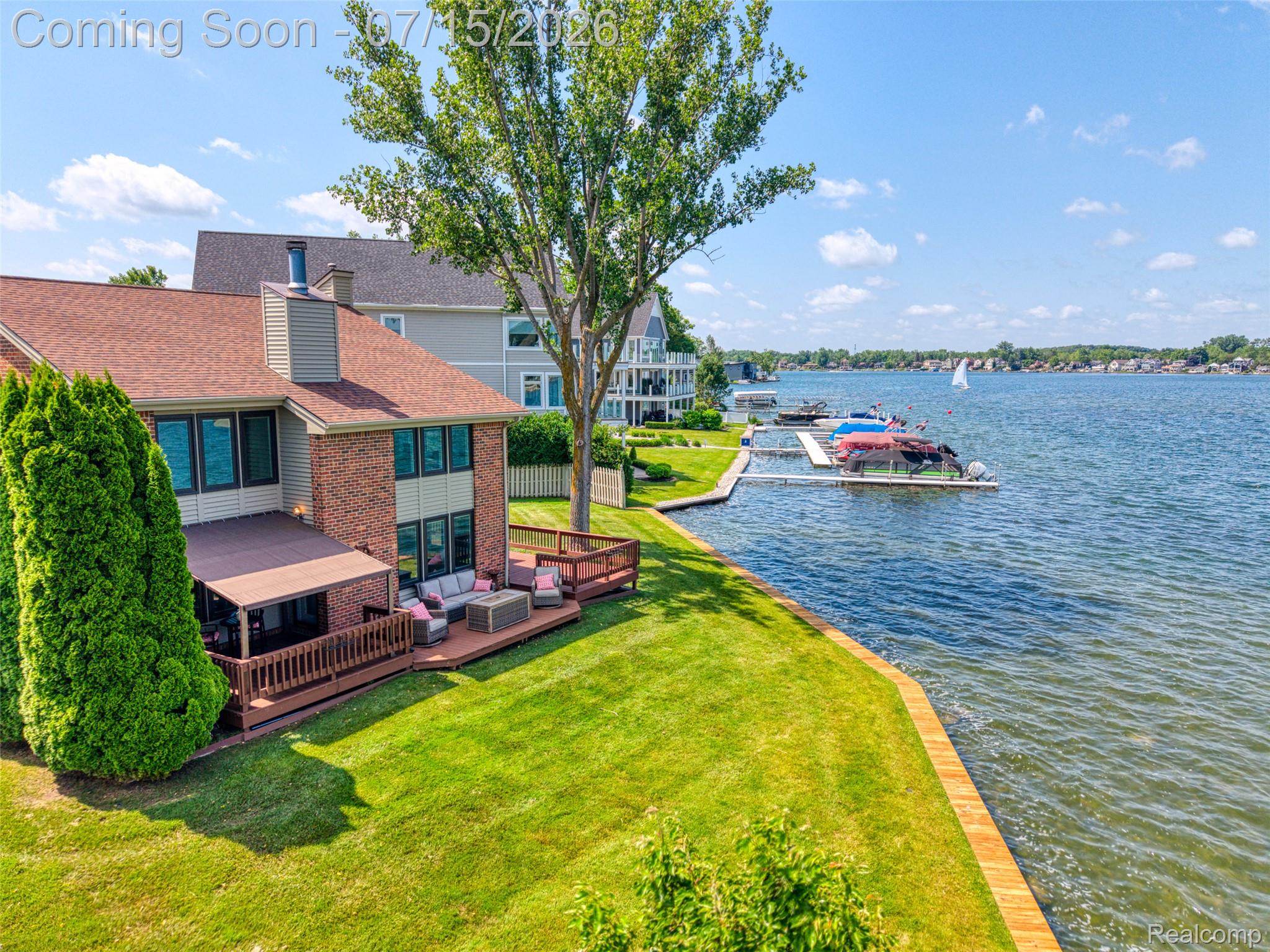 2226 Bowles Street Fenton, MI 48430 - Photo 20 of 24 2 DJI_20250622114634_0136_D_7.jpg