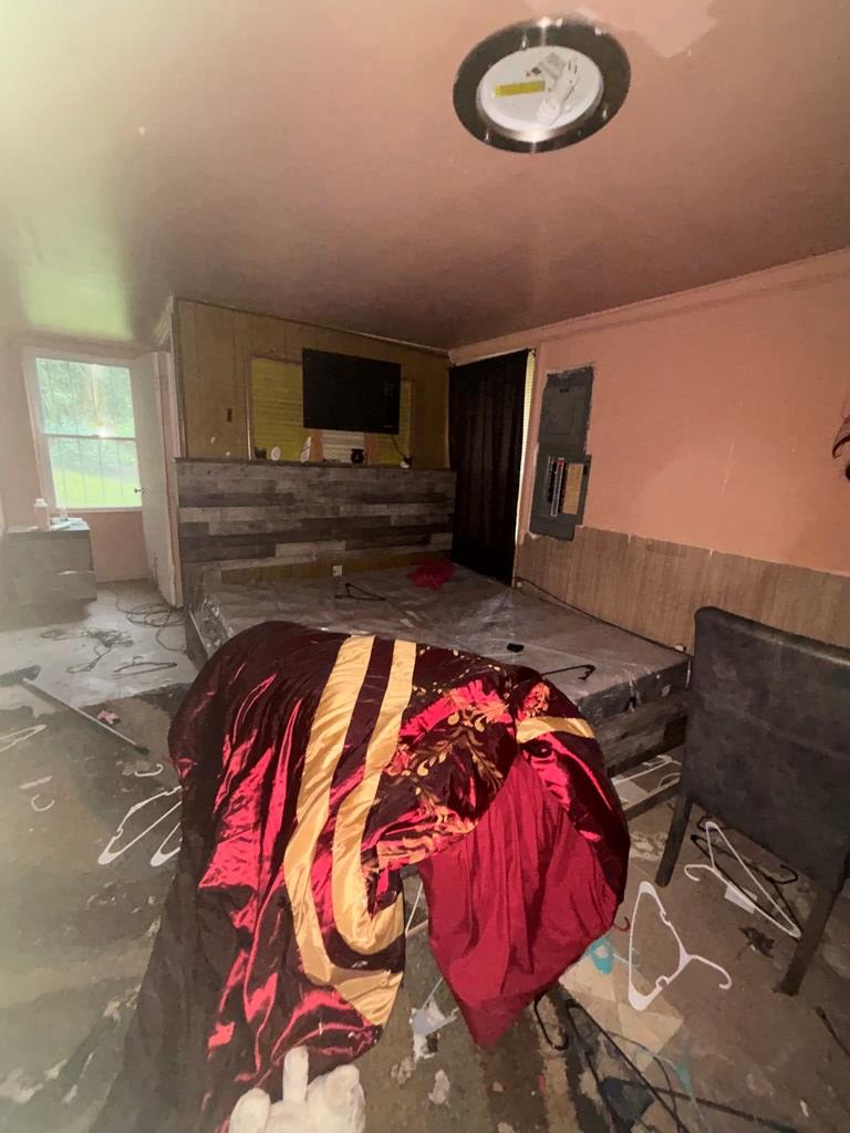 3909 Commander Drive Columbus, GA 31903 - Photo 18 of 21 a bedroom with a bed and a television