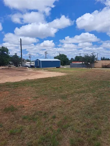 $24,999 | 111 West Arkansas Avenue, Sweetwater, TX 79556