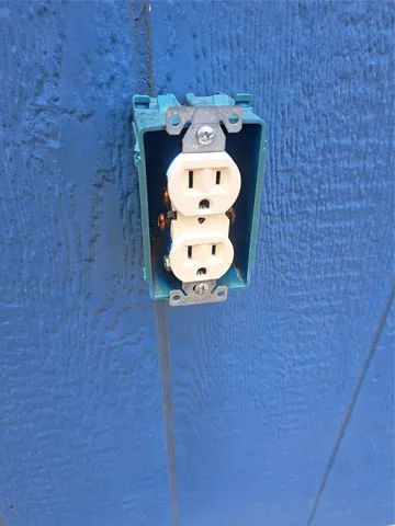 $24,999 | 111 West Arkansas Avenue, Sweetwater, TX 79556