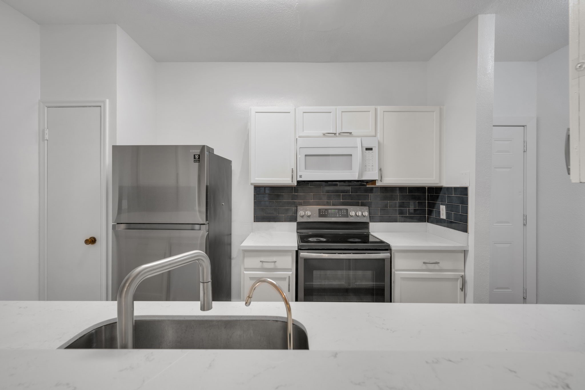 6000 Reims Road, Unit 4103 Houston, TX 77036 - Photo 10 of 29