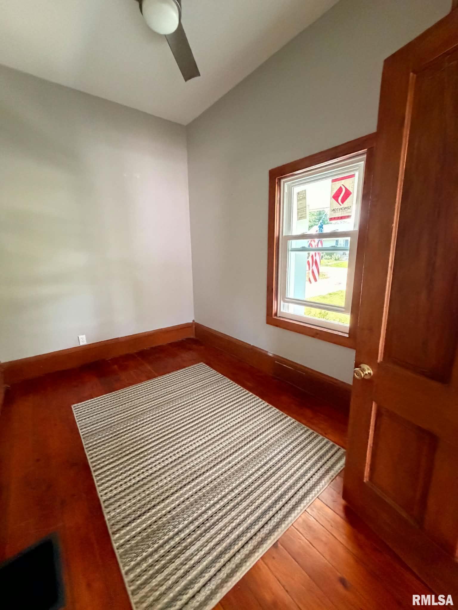 304 East Summit Street Macomb, IL 61455 - Photo 10 of 23