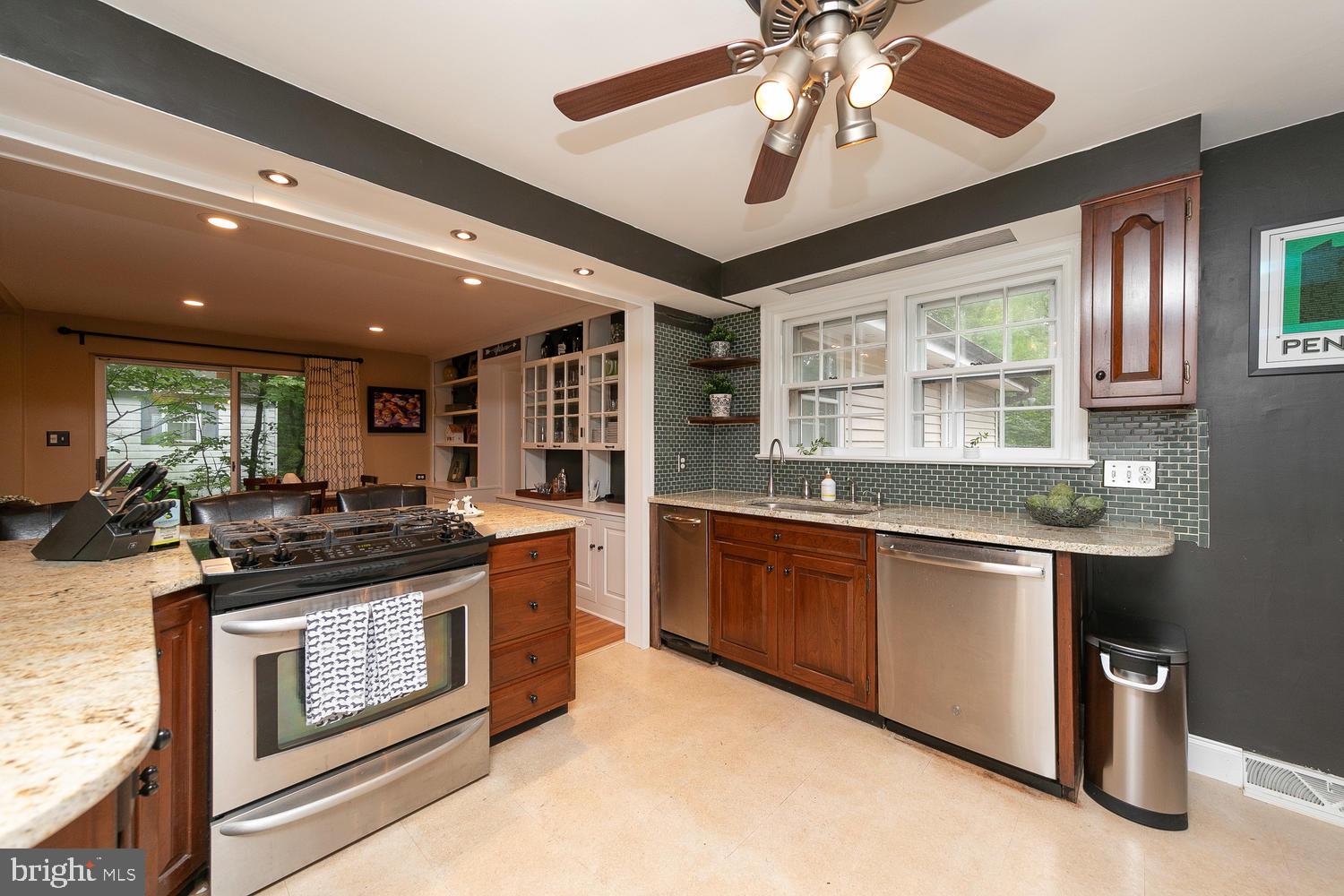 612 Bridle Road Glenside, PA 19038 - Photo 13 of 45 Kitchen