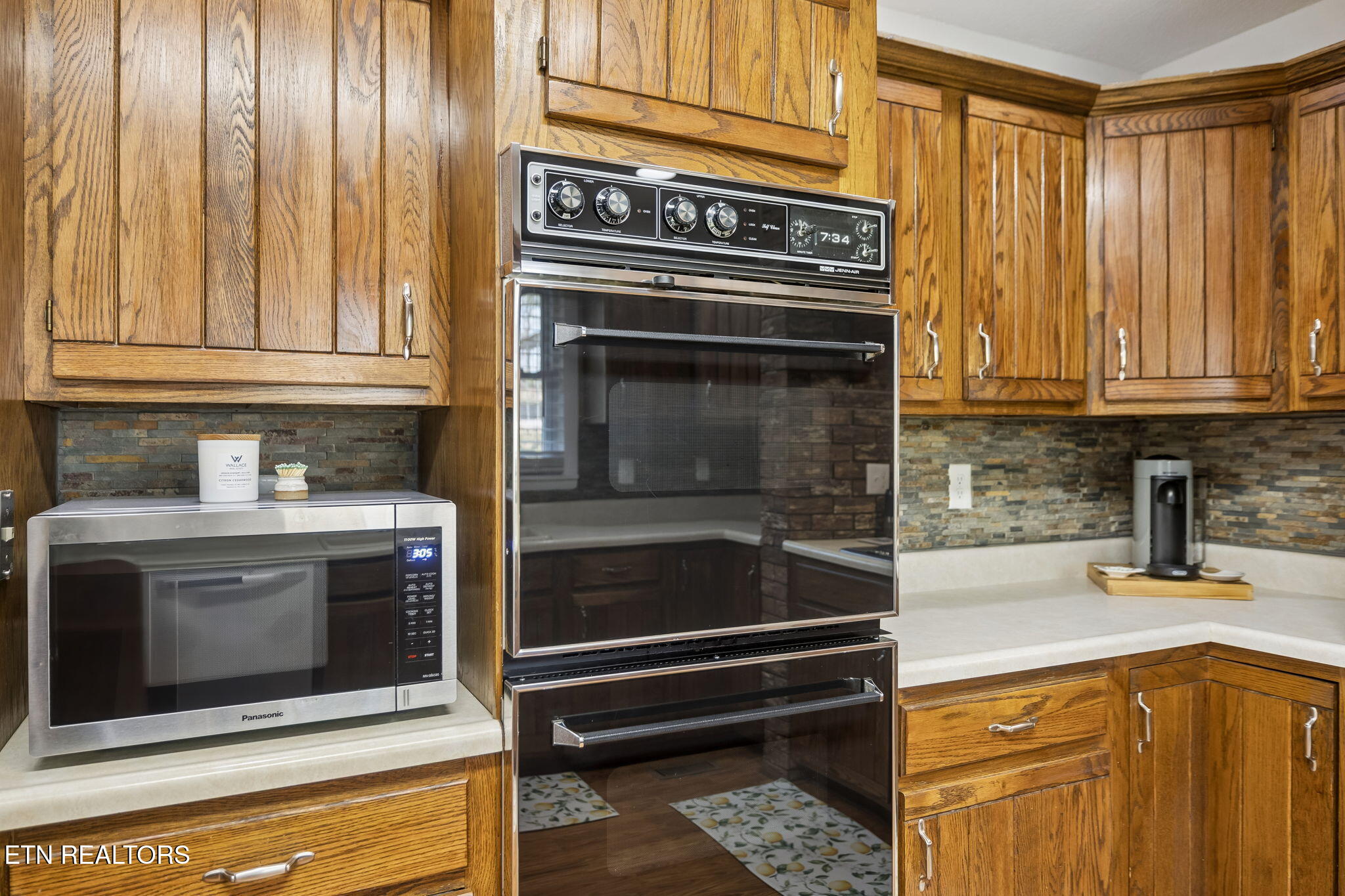 1050 Lawnville Road Kingston, TN 37763 - Photo 15 of 57 12-1050 Lawnville Rd - 012