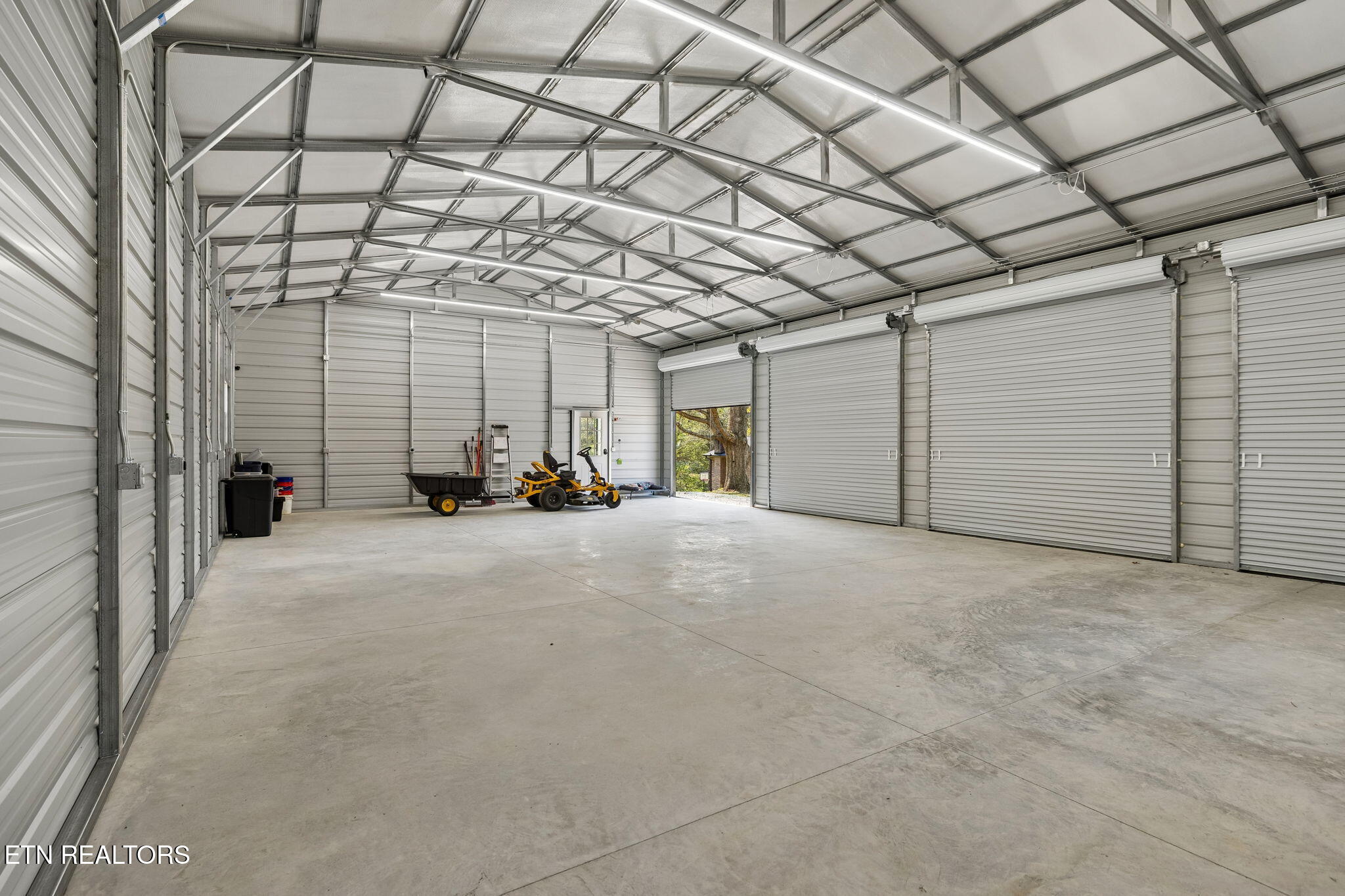 1050 Lawnville Road Kingston, TN 37763 - Photo 45 of 57 33-1050 Lawnville Rd - 033