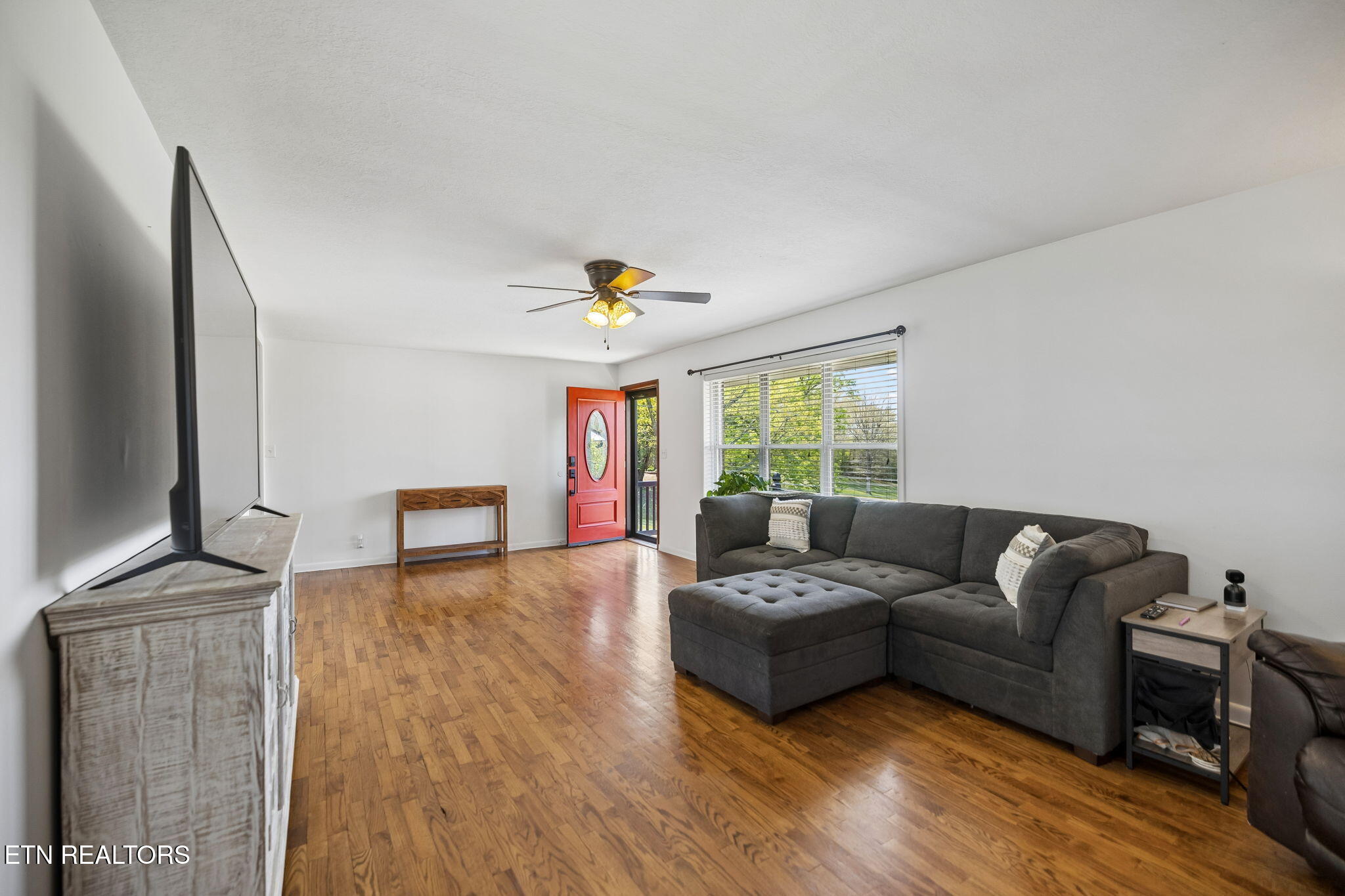 1050 Lawnville Road Kingston, TN 37763 - Photo 9 of 57 5-1050 Lawnville Rd - 005