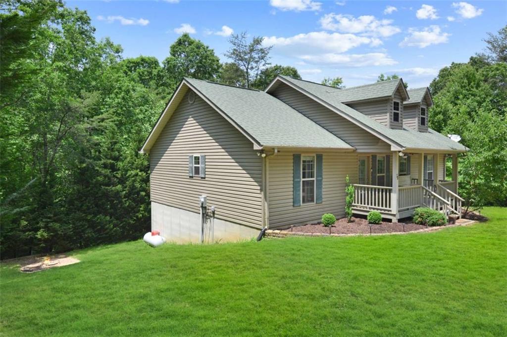 78 Bluebird Lane Blue Ridge, GA 30513 - Photo 3 of 29