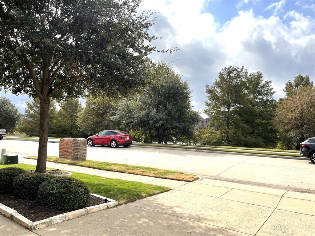 1840 Audubon Pond Way Allen, TX 75013 - Photo 3 of 38 a view of a backyard
