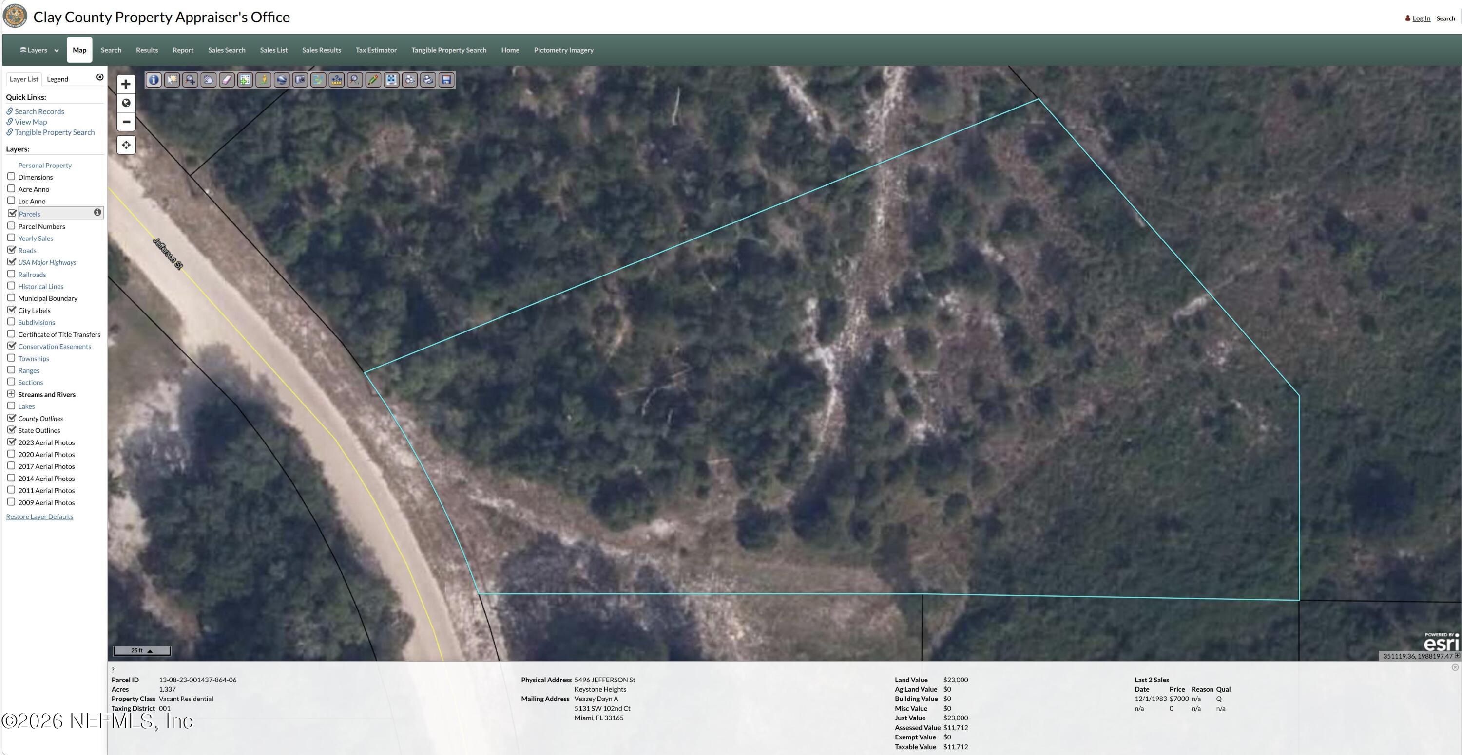 5496 Jefferson Street Keystone Heights, FL 32656 - Photo 3 of 3 a black and white photo of a house