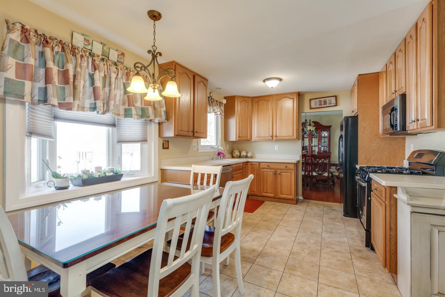 2 Lincoln Drive Laurel Springs, NJ 08021 - Photo 11 of 32