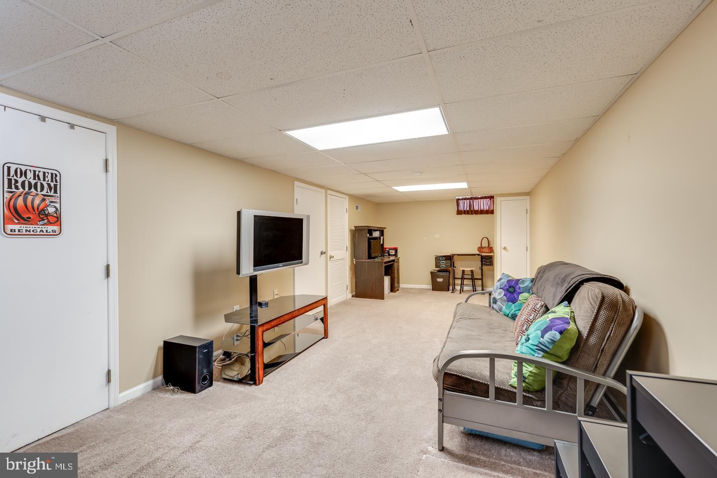 2 Lincoln Drive Laurel Springs, NJ 08021 - Photo 25 of 32