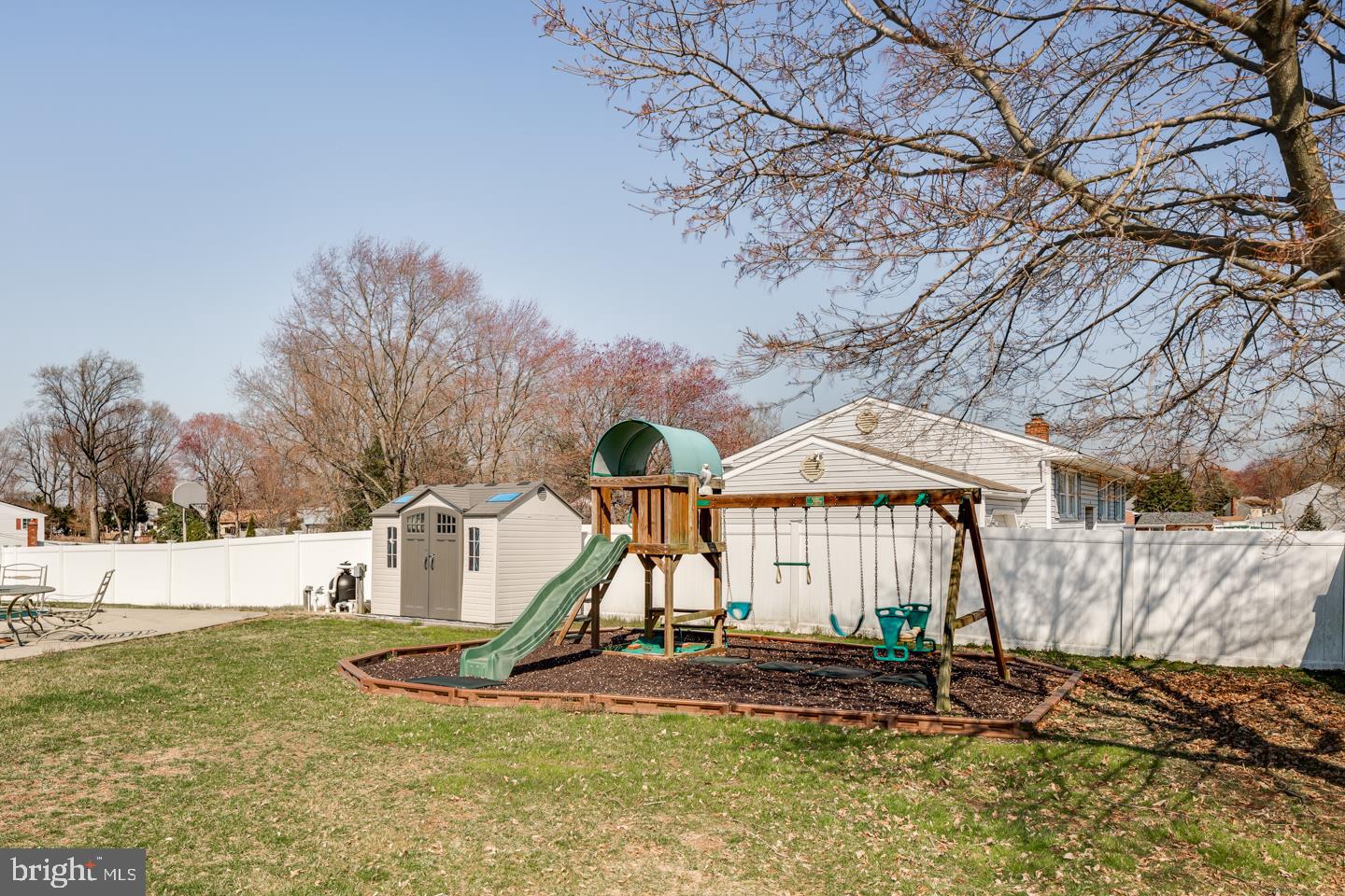 2 Lincoln Drive Laurel Springs, NJ 08021 - Photo 29 of 32