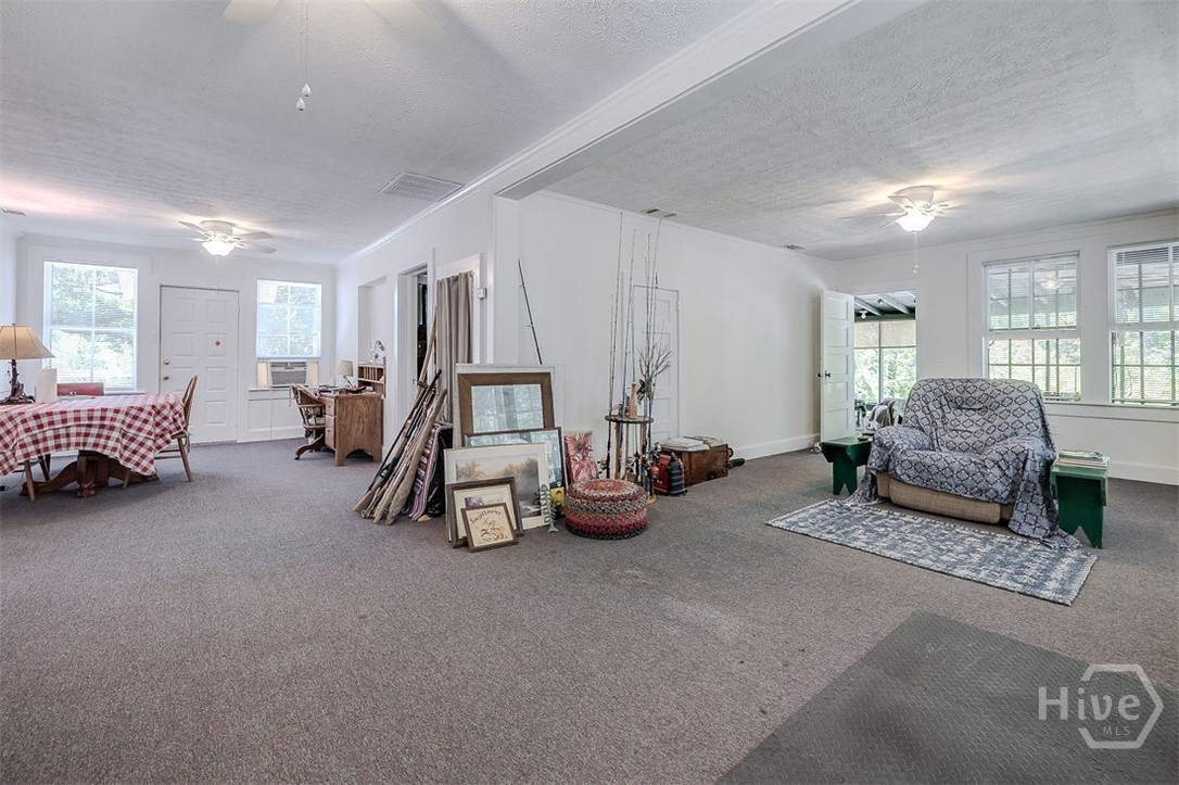 444 Harvey Road Bloomingdale, GA 31302 - Photo 9 of 38