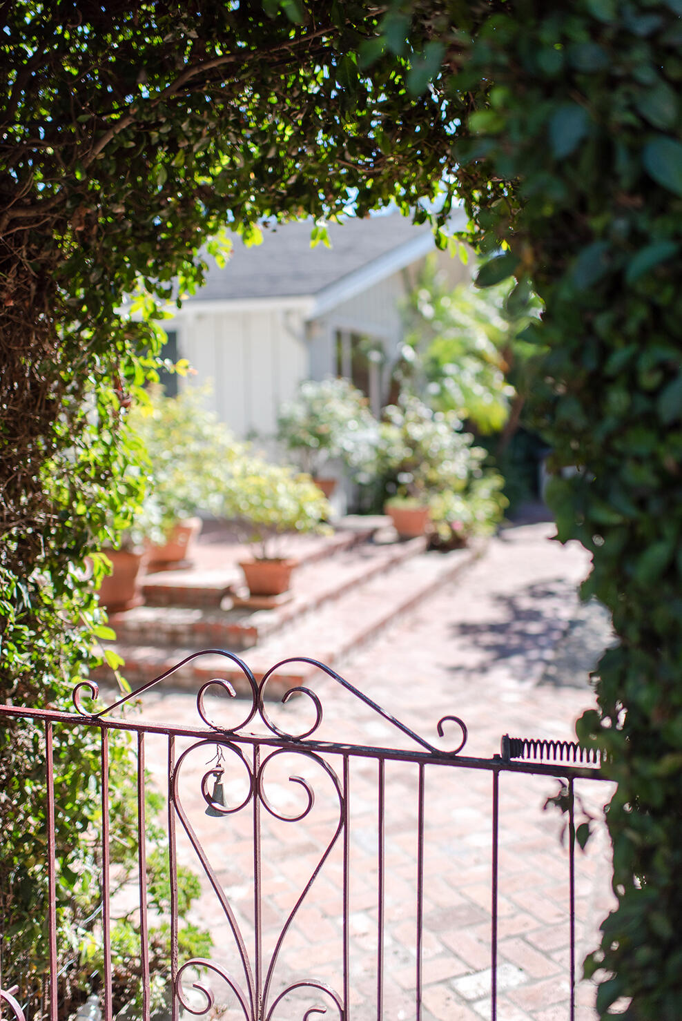 126 Loureyro Road Montecito, CA 93108 - Photo 45 of 46 a backyard of a house with lots of green space