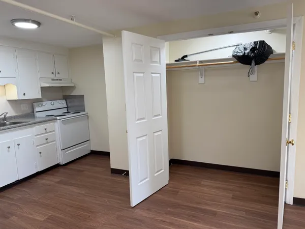 $1,799 | 93 West Street, Unit 14, Milford, NH 03055