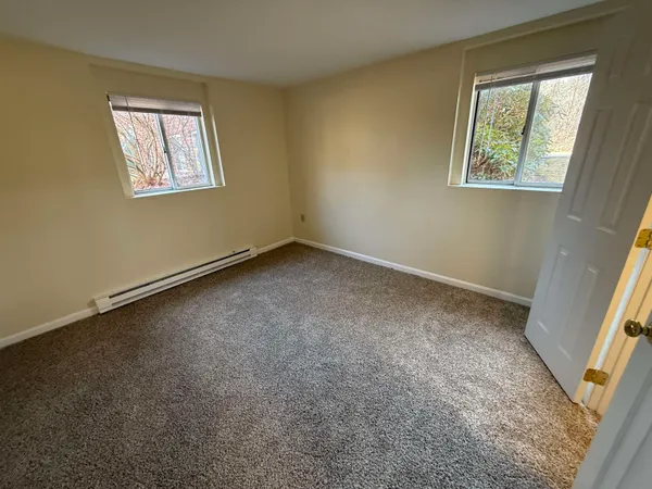 $1,799 | 93 West Street, Unit 14, Milford, NH 03055