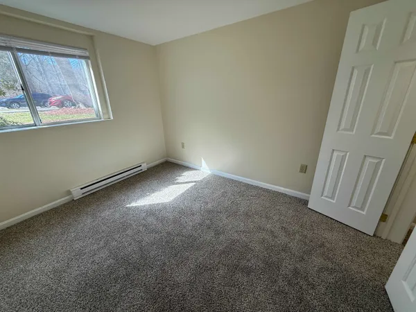 $1,799 | 93 West Street, Unit 14, Milford, NH 03055