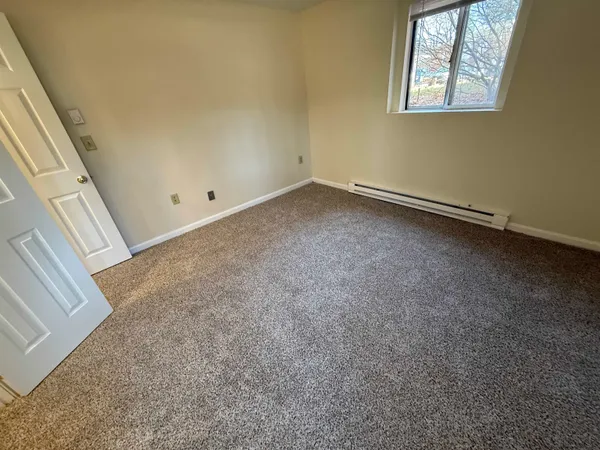 $1,799 | 93 West Street, Unit 14, Milford, NH 03055